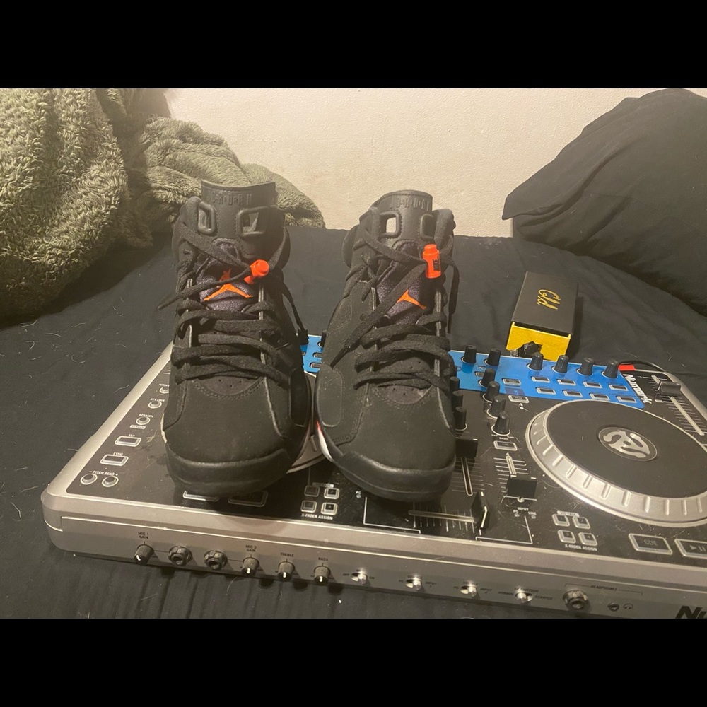 Jordan infareds 6